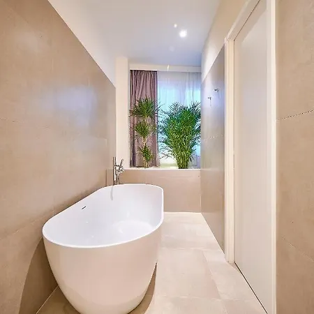 Готель Leonor Conil 2*