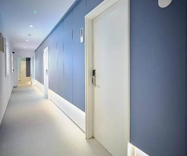 Отель Leonor Conil Кониль-де-ла-Фронтера